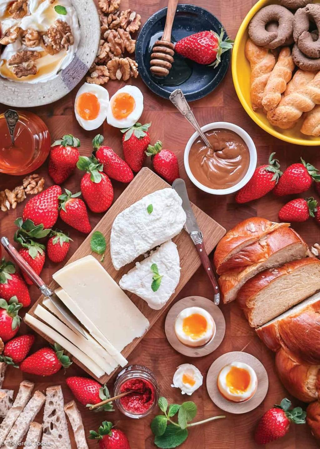 Greek breakfast 